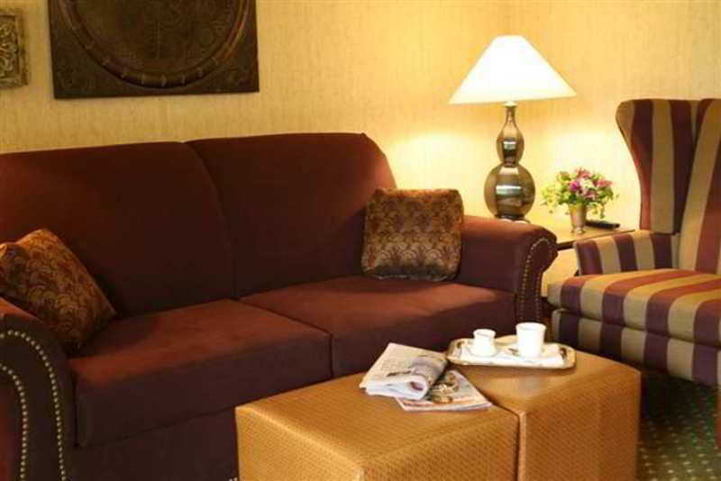 Embassy Suites By Hilton Napa Valley Phòng bức ảnh